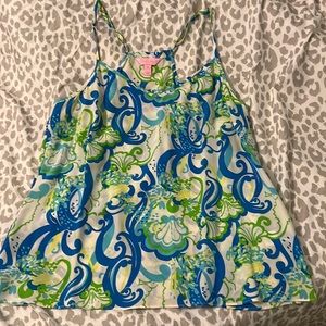 Like new! Only worn once! Lilly top.